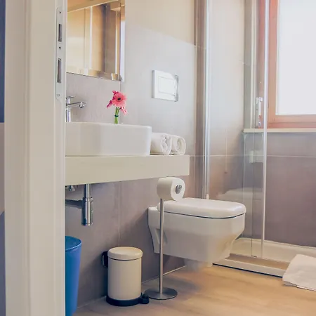 Guest house Be Your Home - Guest House Seataly 4*