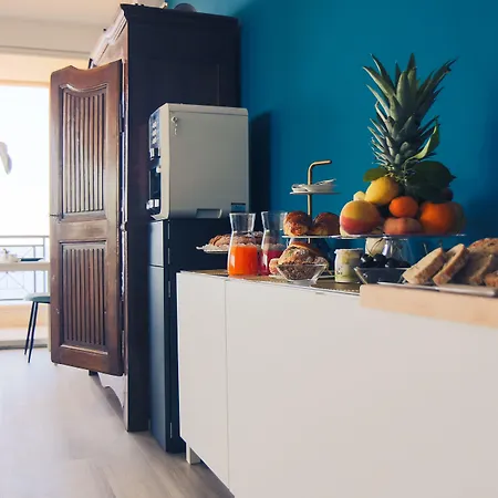 Casa de hóspedes Seataly - By Be Your 3*