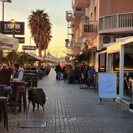 Seataly By W Signature Experiences 4*